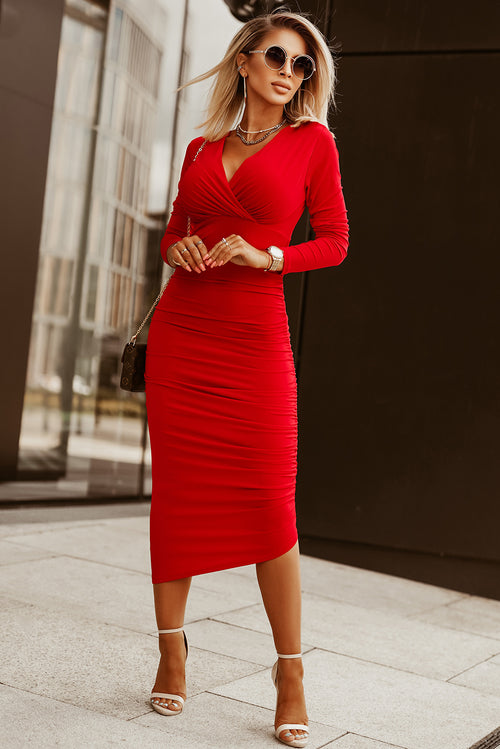 Fiery Red Sheath Dress: Celebrity Style Glamour