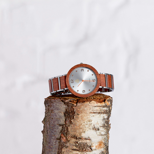 Elegant Red Sandalwood Splendour Watch