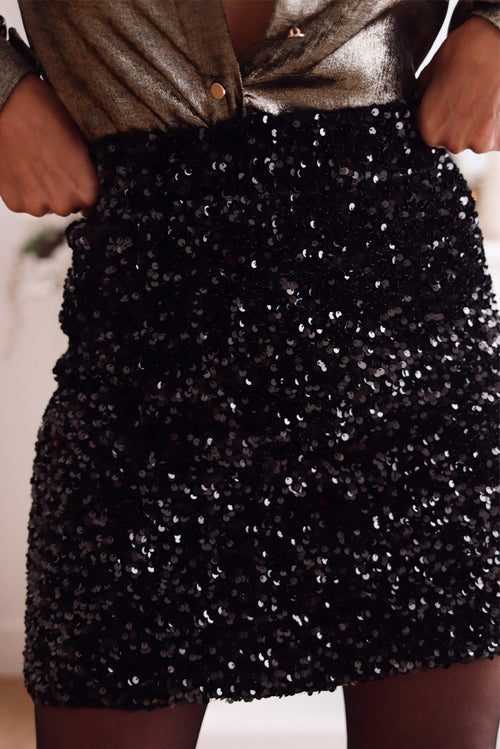 Shimmer & Shine Sequin Mini Skirt: Night-ready Glam!