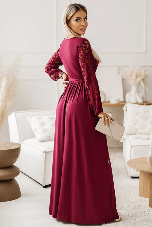 Elegant Lace Maxi Dress: Ultimate Charm 🌟