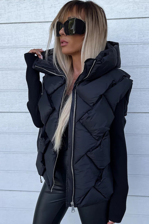 Stay Cozy & Stylish in Hooded Vest: Black