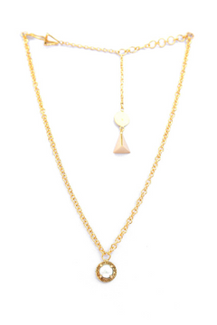 INDAH Luxe Pearl Necklace: Timeless Elegance.ResultSet