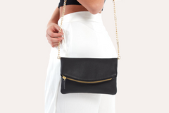 Luxury Pebble Leather Flap Clutch: A Masterpiece!