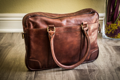 Genuine Washed Leather Briefcase: A Timeless Accessory