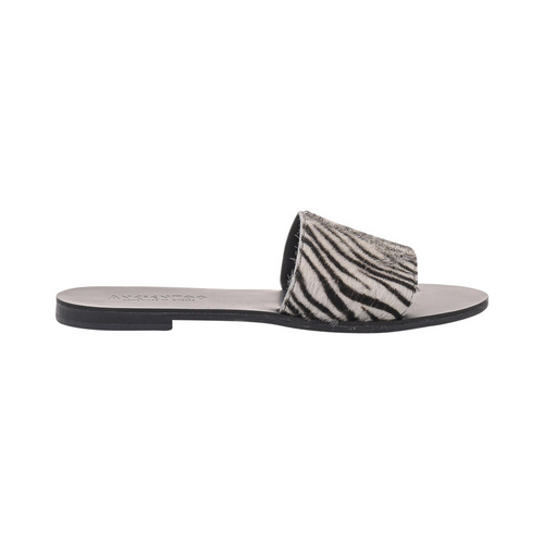 Luxurious Hecate Slides: Timeless Elegance