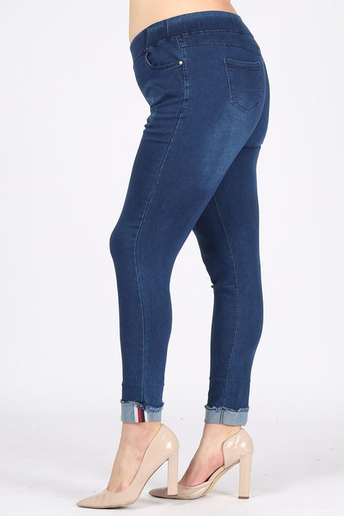 Divine Denim Jeggings: Embrace Your Romantically Curvaceous Self.