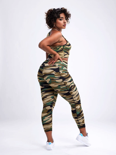 Adventure-Ready High-Waisted Leggings with Cargo Pockets