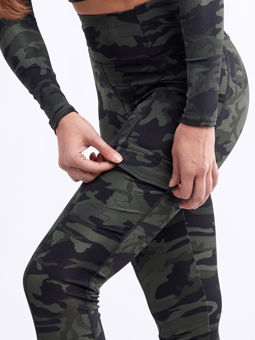 Adventure-Ready High-Waisted Leggings with Cargo Pockets