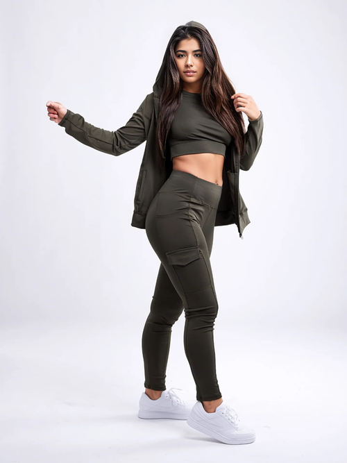 Adventure-Ready High-Waisted Leggings with Cargo Pockets