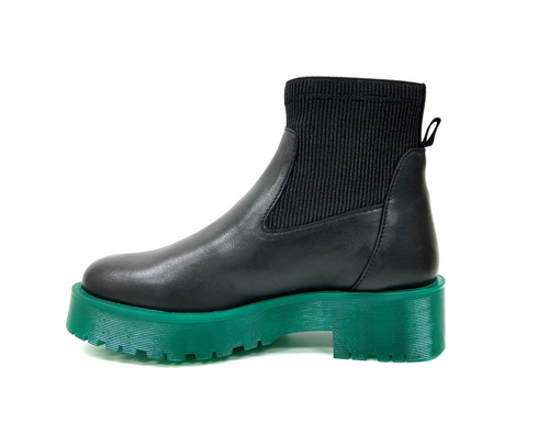 Chelsea Green Leather Platform Boots: Luxe Elegance