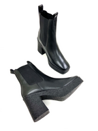 Black Leather Chelsea High Heels: Epitome of Elegance