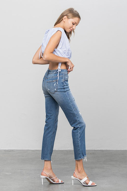 Your Everyday Go-To: Comfy Girlfriend Jeans 🌟