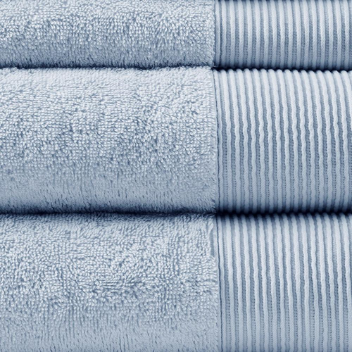 The Beautyrest Nuage Tri Blend Towel Set