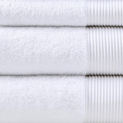 Luxurious Beautyrest Towel Set with Silverbac Shield