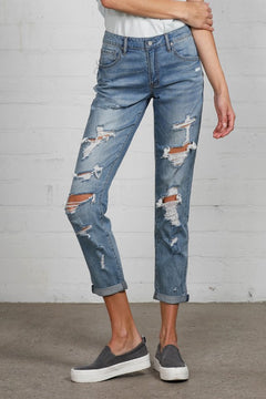 Get Ready to Rock: Distressed Tomgirl Jeans!