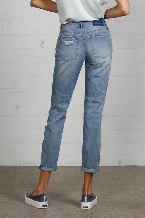 Get Ready to Rock: Distressed Tomgirl Jeans!