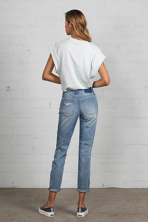 Get Ready to Rock: Distressed Tomgirl Jeans!