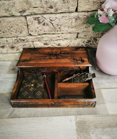 Regal Linden Wood: Timepiece Noble Organiser