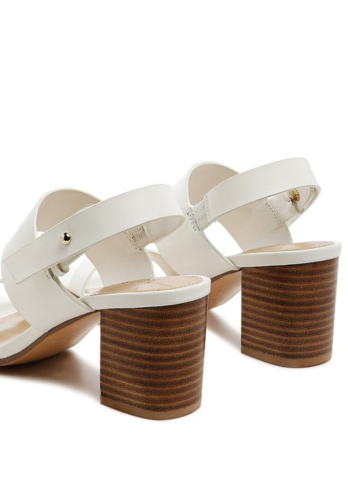 Luxurious Mellow Tan Leather Sandal: Elegance