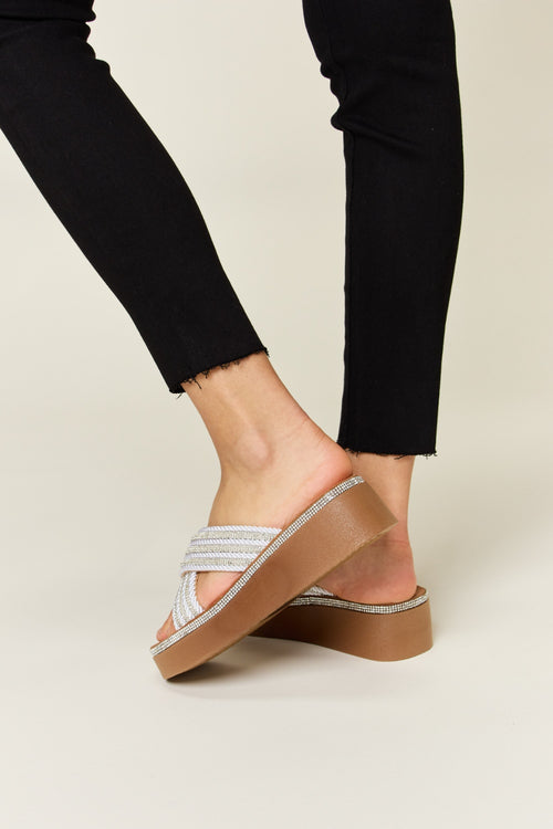 Luxurious Rhinestone Elegance: Dazzling Wedge Sandals