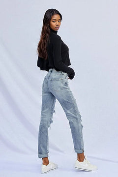 Effortlessly cool Light Wash Girlfriend Jeans 🌟