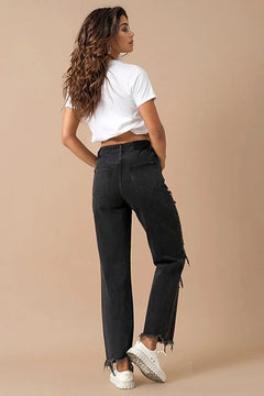 Elevate your Style with Flipped Waist Jeans! 🖤