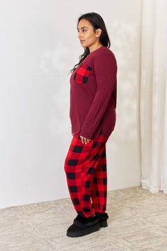 Plaid Paradise Pajama: Cozy Charm Ensemble 🌟