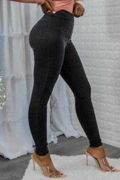 Stretch Affair High-Rise Skinny Jeans: Ultimate Comfort & Style