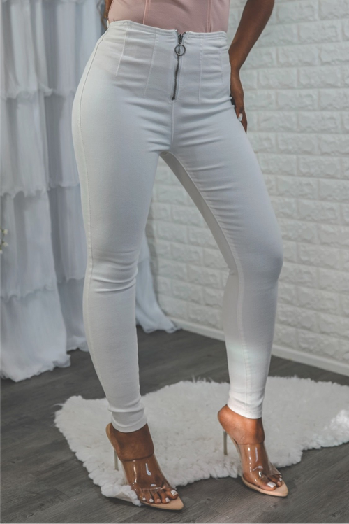 Stretch Affair High-Rise Skinny Jeans: Ultimate Comfort & Style