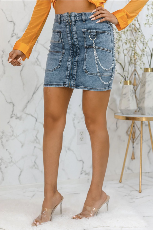 Unique Chain Link Detail Mini Denim Skirt