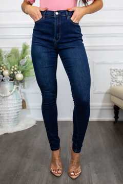 Dream Fit: High Rise Skinny Jeans 👖