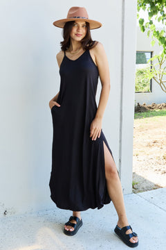 Elegant Ninexis Black Maxi Dress with Pockets