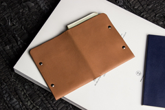 Unstitched Leather: Handcrafted Elegance for Modern Gentlemen