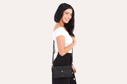 The Noble Pebble Leather Wallet Crossbody