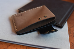 Artisan Leather Card Wallet for Stylish Gents