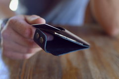 Artisan Leather Card Wallet for Stylish Gents