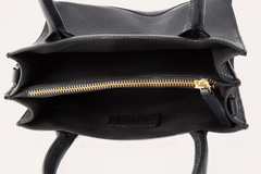 Luxury Pebble Leather Crossbody: Elegance Reimagined