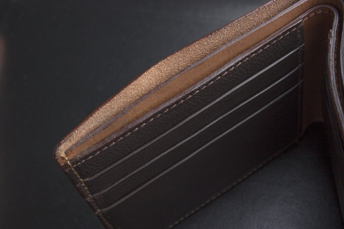 Luxurious Double Bifold Wallet in Cowhide Majesty