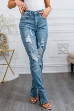 Effortlessly Cool & Comfy Stretchy Ripped Jeans