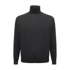 Timeless luxury: Cashmere Roll Neck Sweater