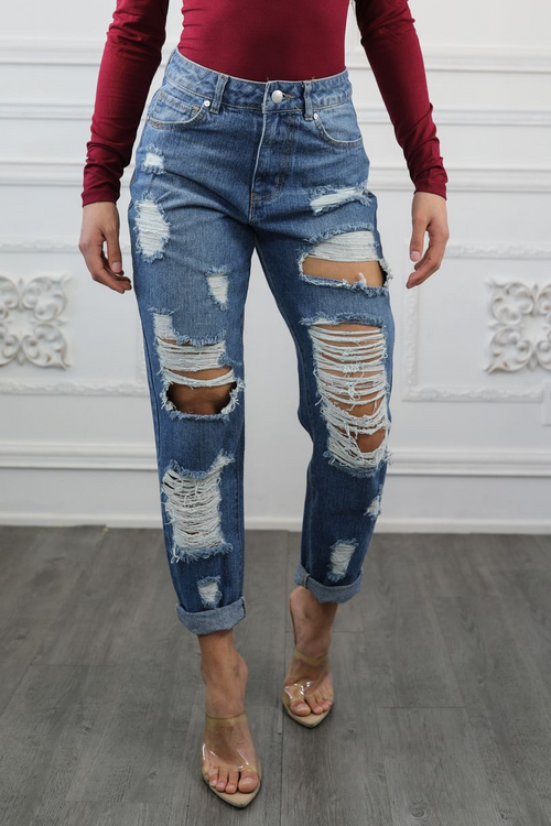 High-Waist Ripped Boyfriend Jeans: Your Cool Essential