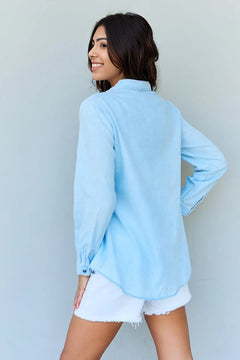 Light Blue Denim Button Down: Casual Chic!