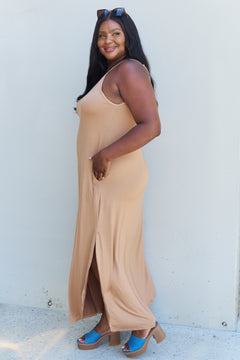 Ninexis V-Neck Maxi Dress: Pockets, Side Slit