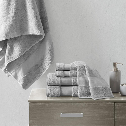 Opulent Turkish Cotton Towels: A Bard's Delight