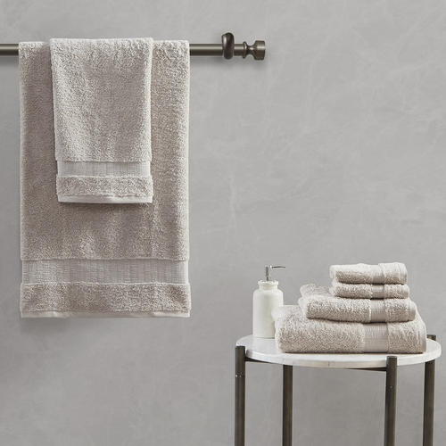 The Luxurious Madison Park Luce Towel Set