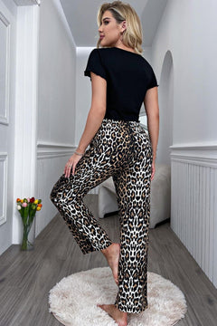 Leopard Dreams Lounge Set: Unleash Your Wild!