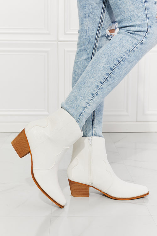 MMShoes: Luxe White Western Ankle Boots