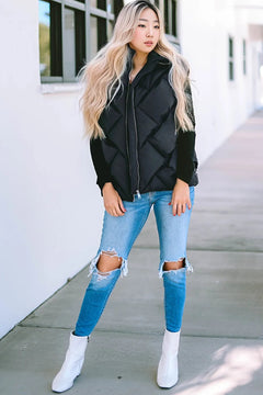 Stay Cozy & Stylish in Hooded Vest: Black