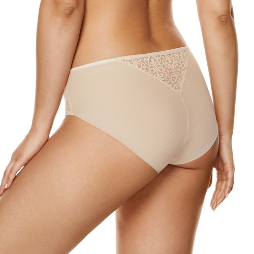 Beige Lace Bikini Panty: Opulent Elegance.