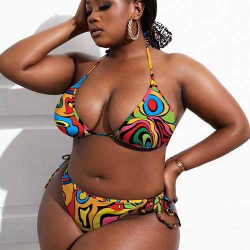 Radiant Confidence: Plus Size African Beauty 💖